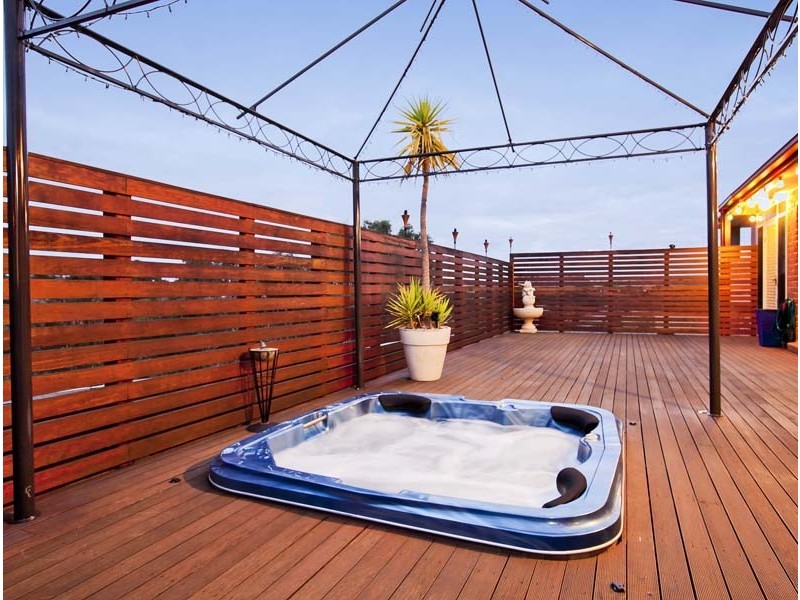 2 Summerhill Close, Reynella SA 5161