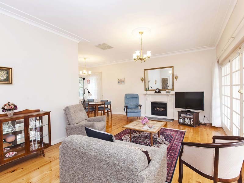 42 Ophir Crescent, Seacliff Park SA 5049