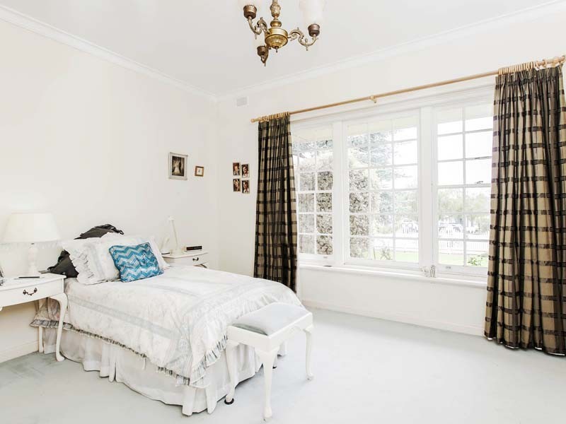 42 Ophir Crescent, Seacliff Park SA 5049