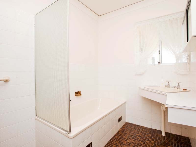 8 Loman Street, Morphett Vale SA 5162