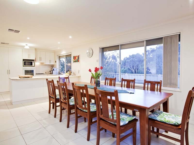 9 Stokes Court, Morphett Vale SA 5162