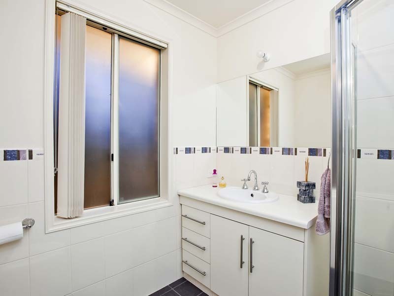 9 Stokes Court, Morphett Vale SA 5162