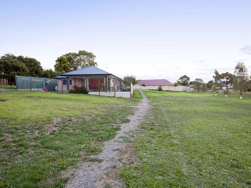 9 Stokes Court, Morphett Vale SA 5162