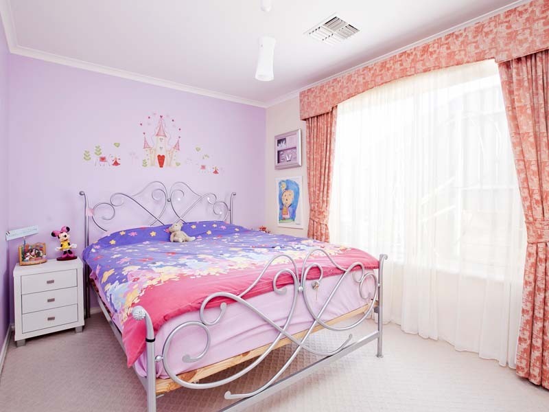 50 Vennachar Drive, Hallett Cove SA 5158