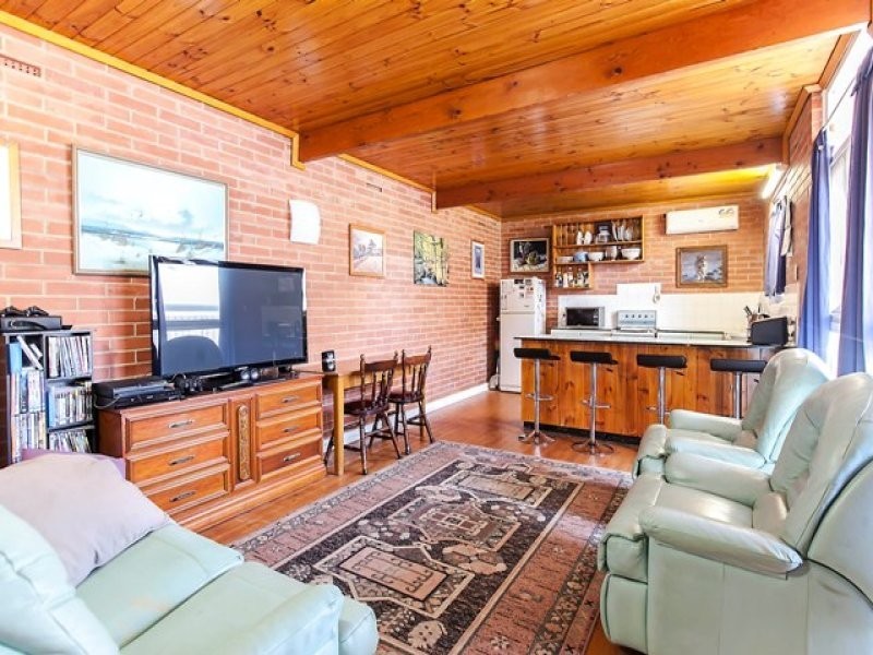 25 Bathurst Avenue, Moana SA 5169