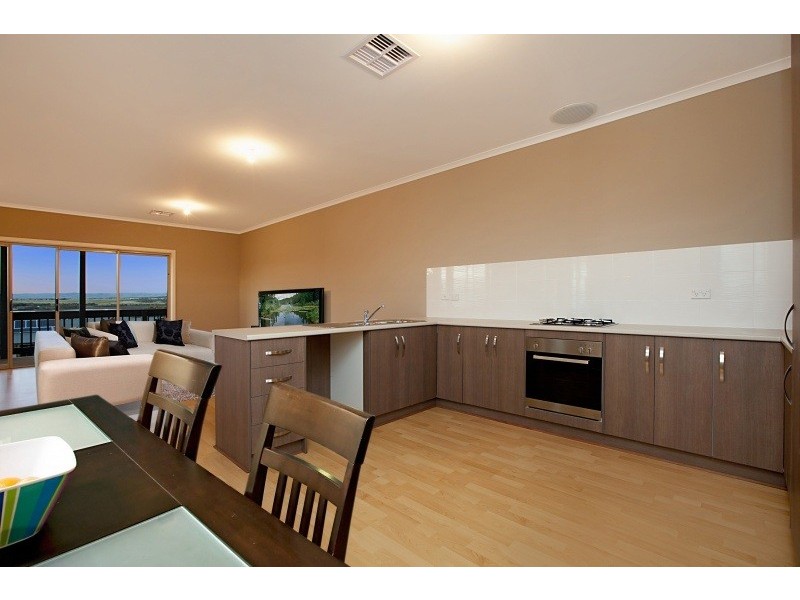 5a Geoffrey Avenue, Port Noarlunga SA 5167