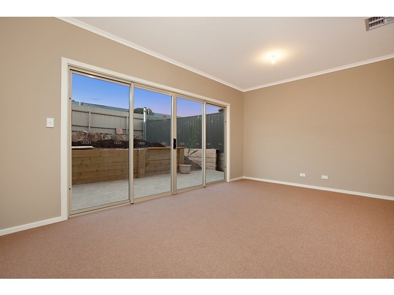 5a Geoffrey Avenue, Port Noarlunga SA 5167
