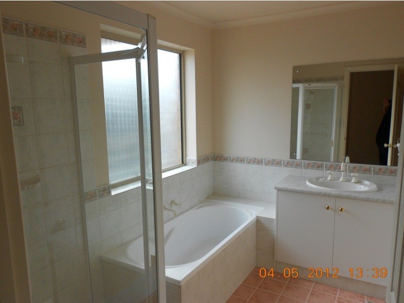 3 Triangle Court, Noarlunga Downs SA 5168