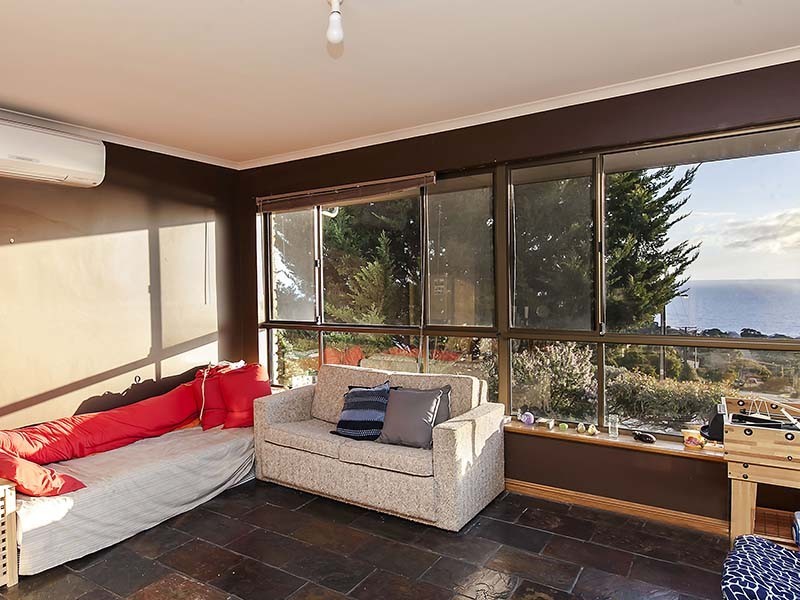 14 Burrington Street, Hallett Cove SA 5158