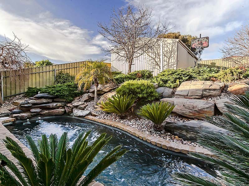 14 Burrington Street, Hallett Cove SA 5158