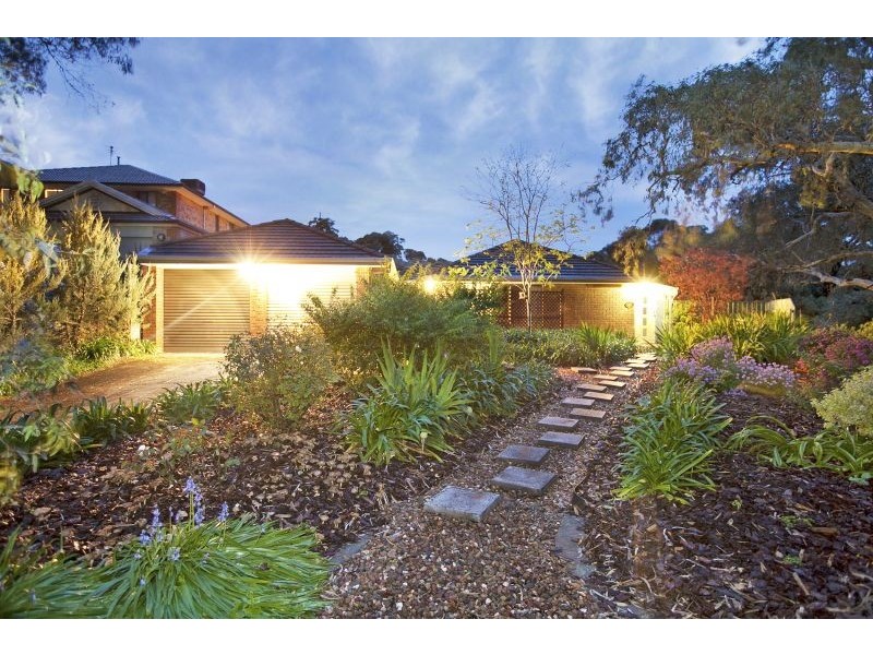 8 Elmwood Court, Onkaparinga Hills SA 5163