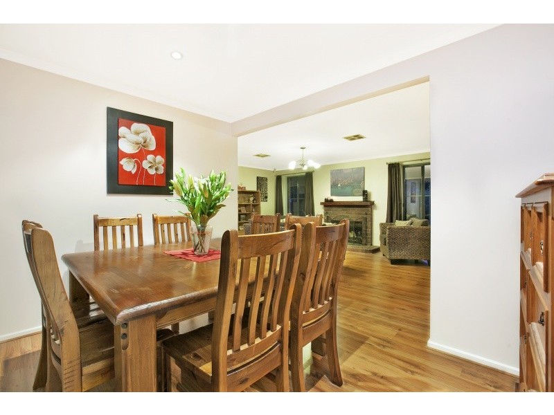 8 Elmwood Court, Onkaparinga Hills SA 5163