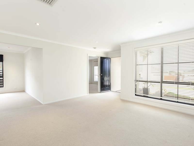 126 Grand Boulevard, Seaford Rise SA 5169