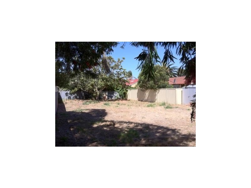 9 Protector Street, O’sullivan Beach SA 5166