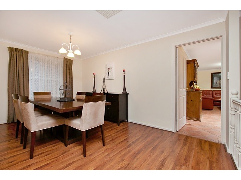 4 Lakeview Court, Aberfoyle Park SA 5159
