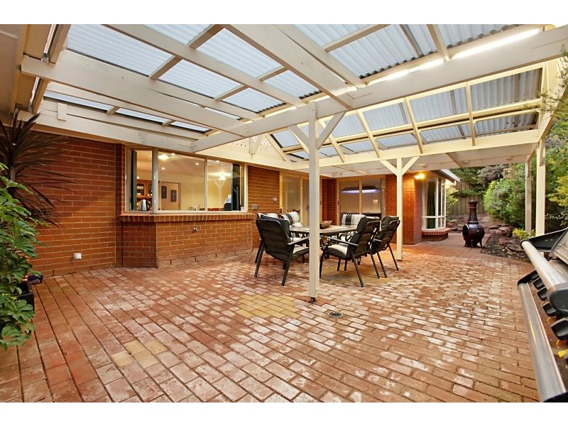 4 Lakeview Court, Aberfoyle Park SA 5159