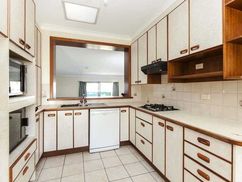 29 Salisbury Avenue, Morphett Vale SA 5162