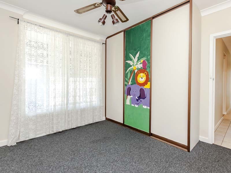 29 Salisbury Avenue, Morphett Vale SA 5162