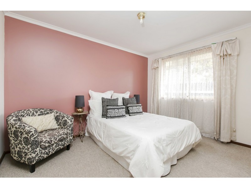 31 Investigator Drive, Woodcroft SA 5162