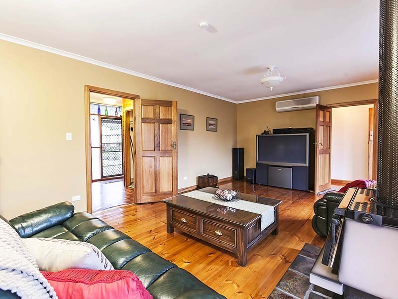 7 Barry Street, Port Noarlunga SA 5167