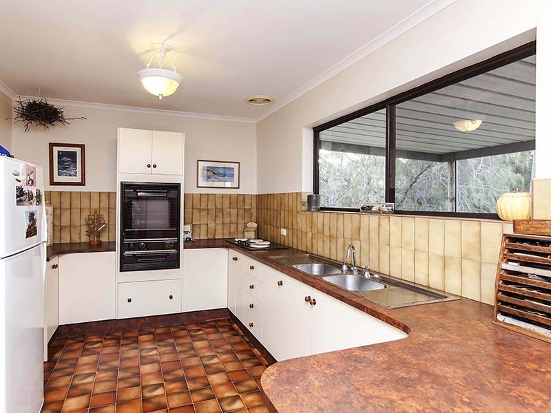 7 Barry Street, Port Noarlunga SA 5167