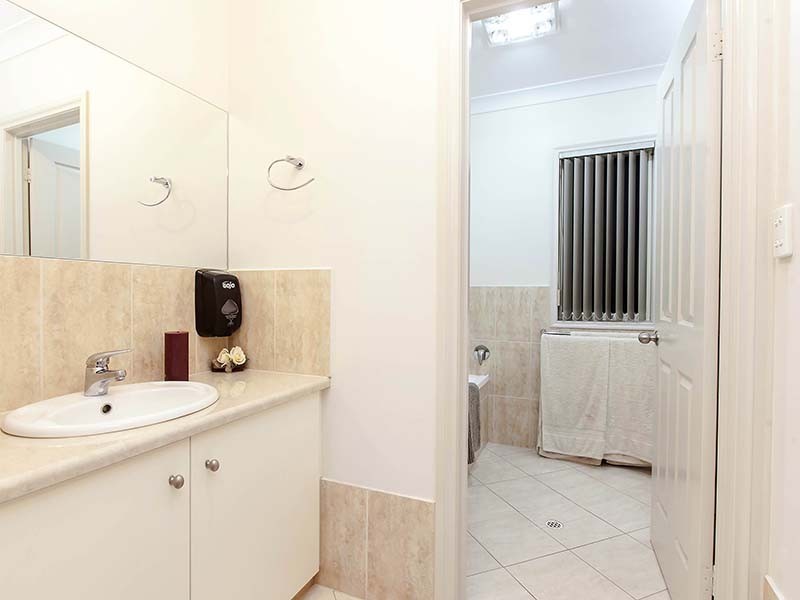 6 Stanford Glen, Seaford Rise SA 5169