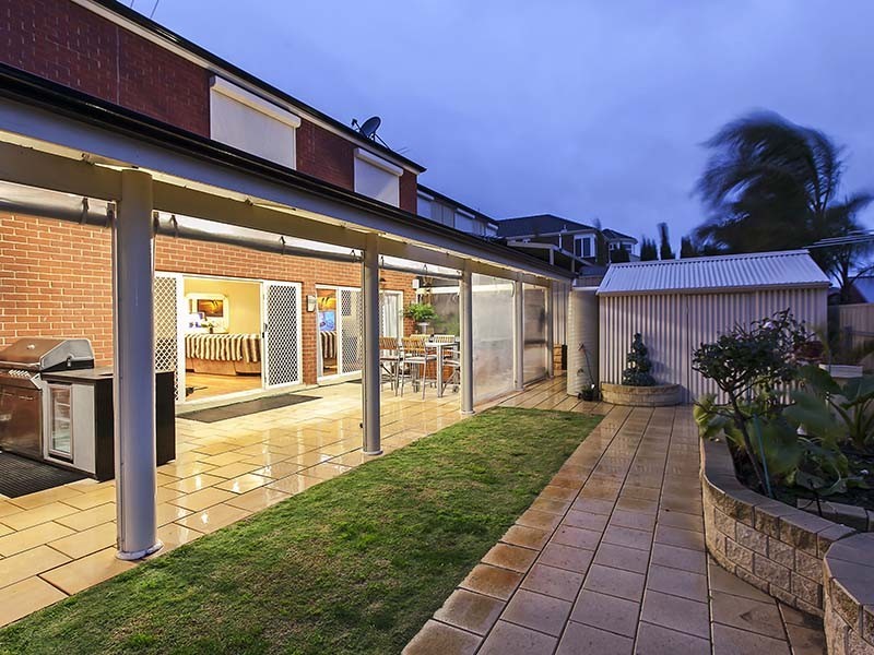6 Stanford Glen, Seaford Rise SA 5169