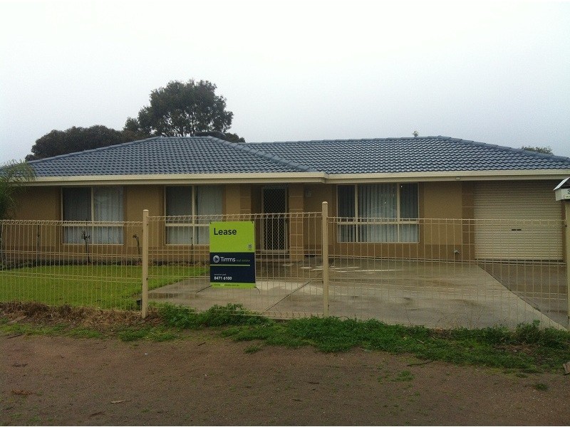 31 Investigator Drive, Woodcroft SA 5162
