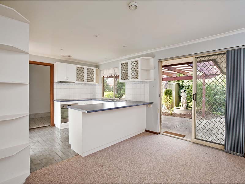 1 Norma Court, Hallett Cove SA 5158