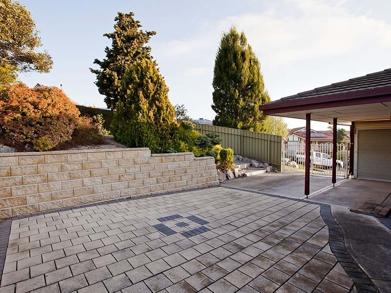 1 Norma Court, Hallett Cove SA 5158