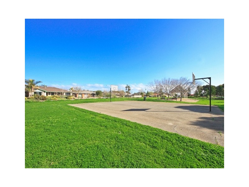 30 Whitney Crescent, Seaford SA 5169