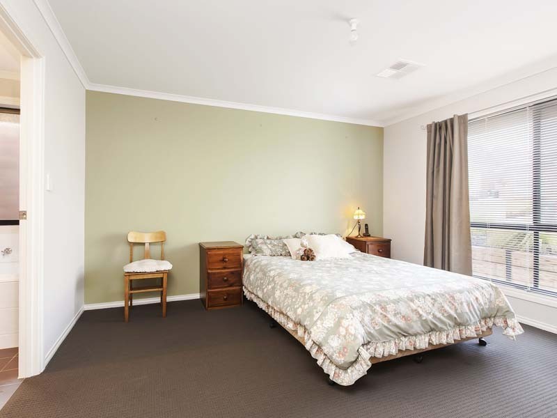 3 McGuire Court, Hackham SA 5163