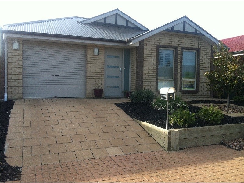 8 Angle Road, Seaford Meadows SA 5169