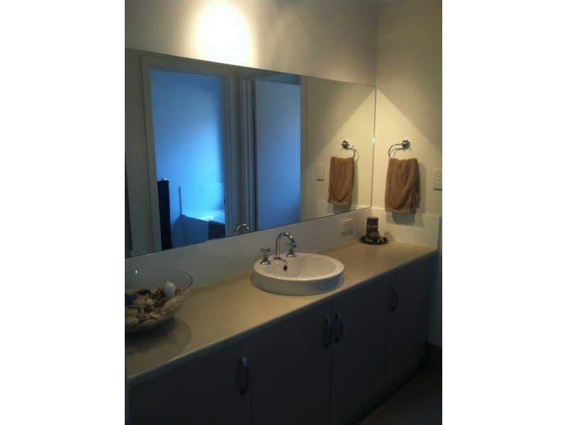 8 Angle Road, Seaford Meadows SA 5169