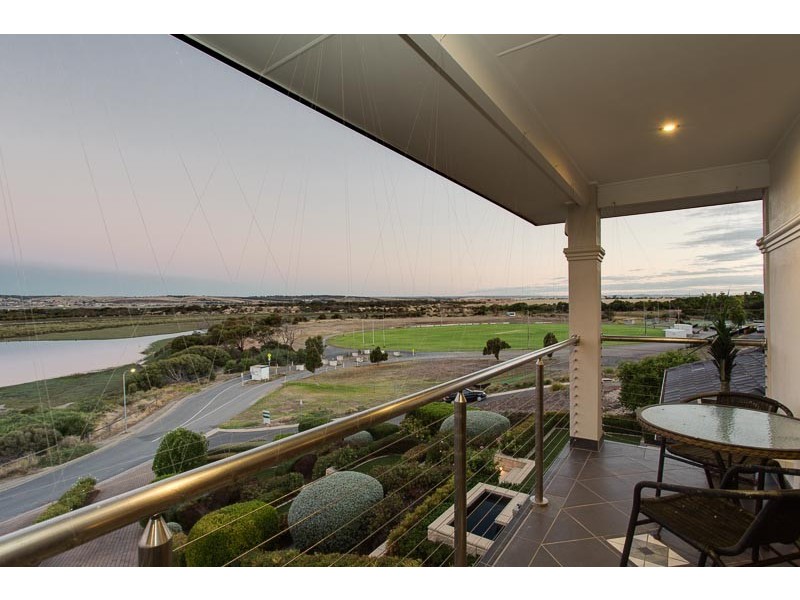 6a Britain Drive, Port Noarlunga South SA 5167