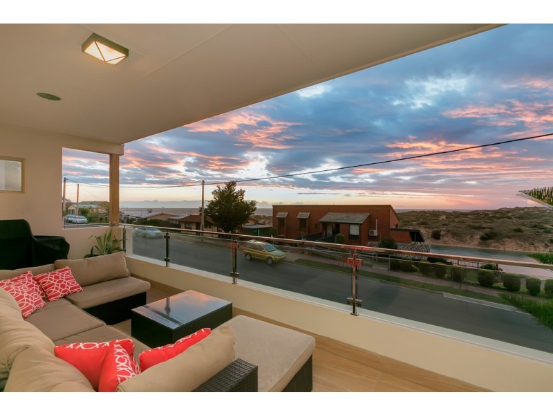 4 Truro Street, Port Noarlunga South SA 5167