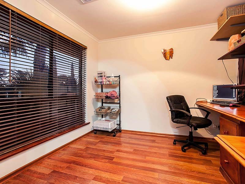 3 Madge Court, Woodcroft SA 5162