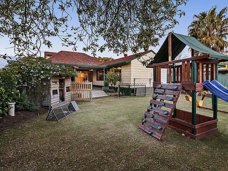 22 Scarborough Street, Somerton Park SA 5044