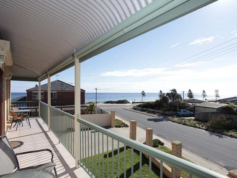 15 Fletcher Drive, Christies Beach SA 5165