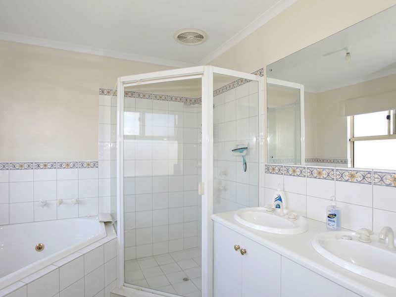 15 Fletcher Drive, Christies Beach SA 5165