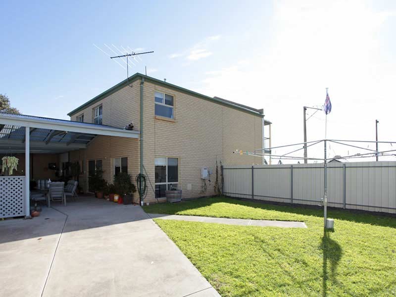 15 Fletcher Drive, Christies Beach SA 5165