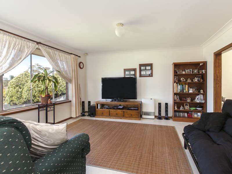 21 Flinders Crescent, Hackham SA 5163
