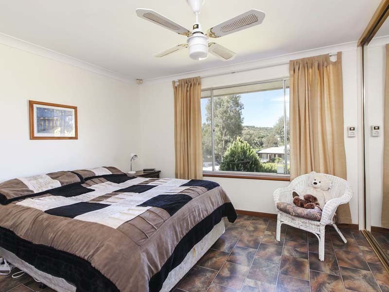 21 Flinders Crescent, Hackham SA 5163