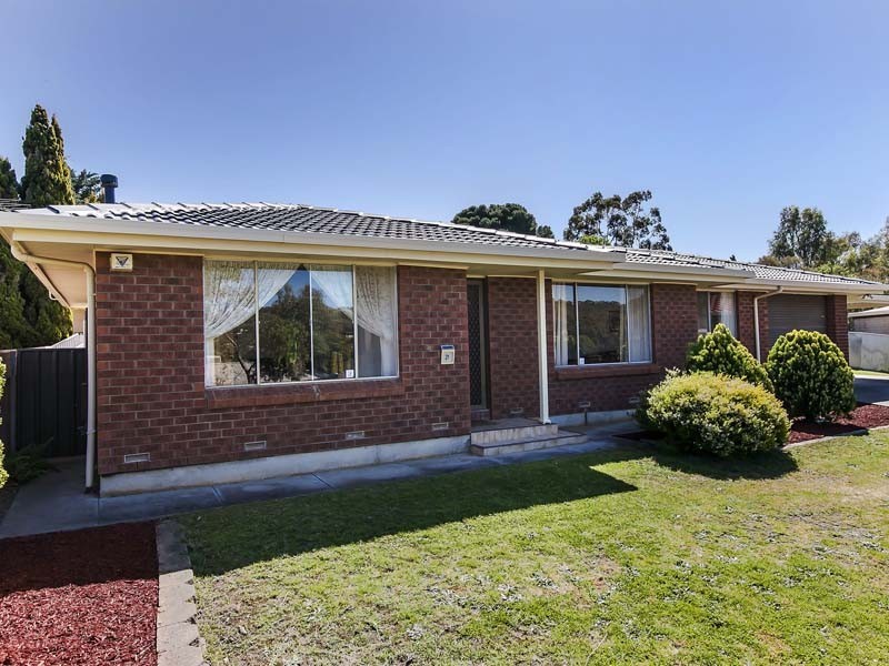21 Flinders Crescent, Hackham SA 5163