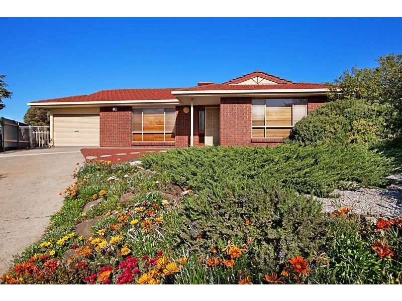 3 Emmanuel Court, Christie Downs SA 5164