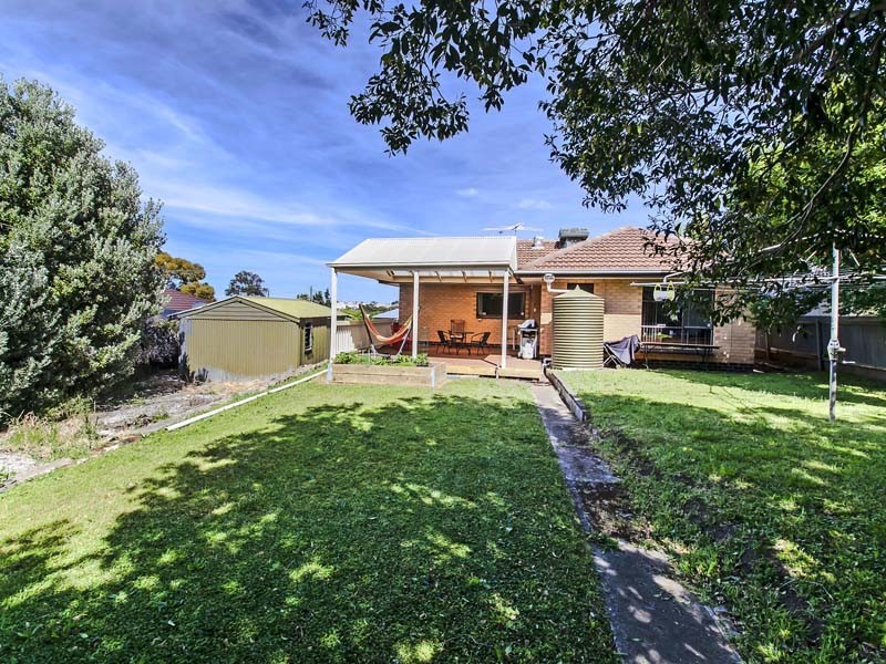 26 Suzanne Avenue, Morphett Vale SA 5162