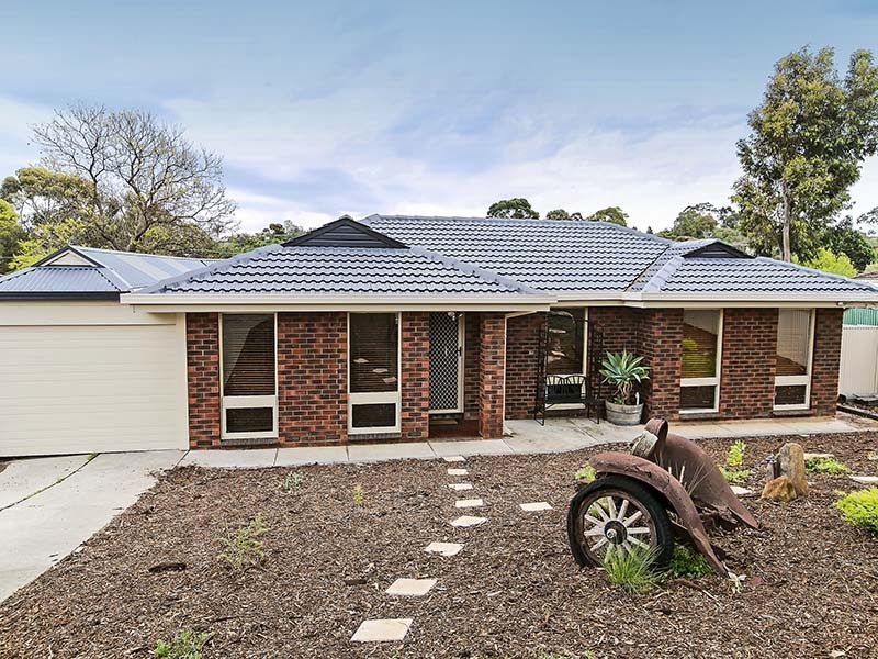 9 Alexander Crescent, Hackham SA 5163