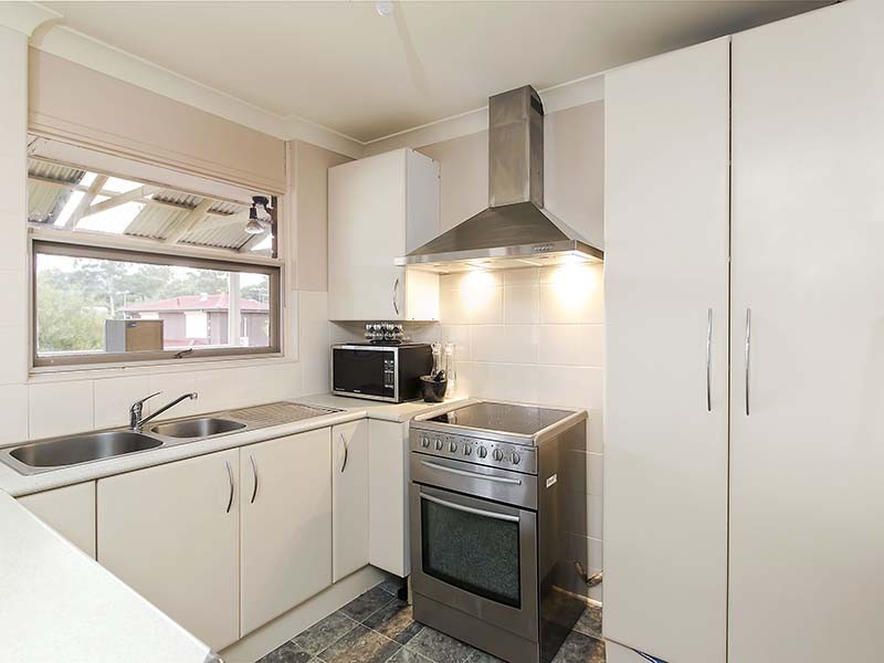 9 Alexander Crescent, Hackham SA 5163