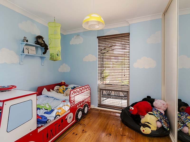 9 Alexander Crescent, Hackham SA 5163