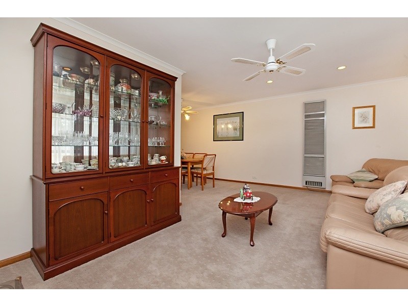 10 Woodcroft Drive, Morphett Vale SA 5162